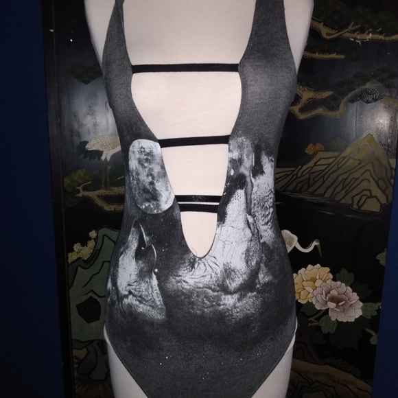 CLAS-SIC bodysuit - Picture 10 of 13